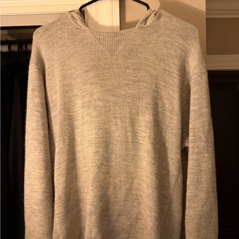 Paka Hoodie